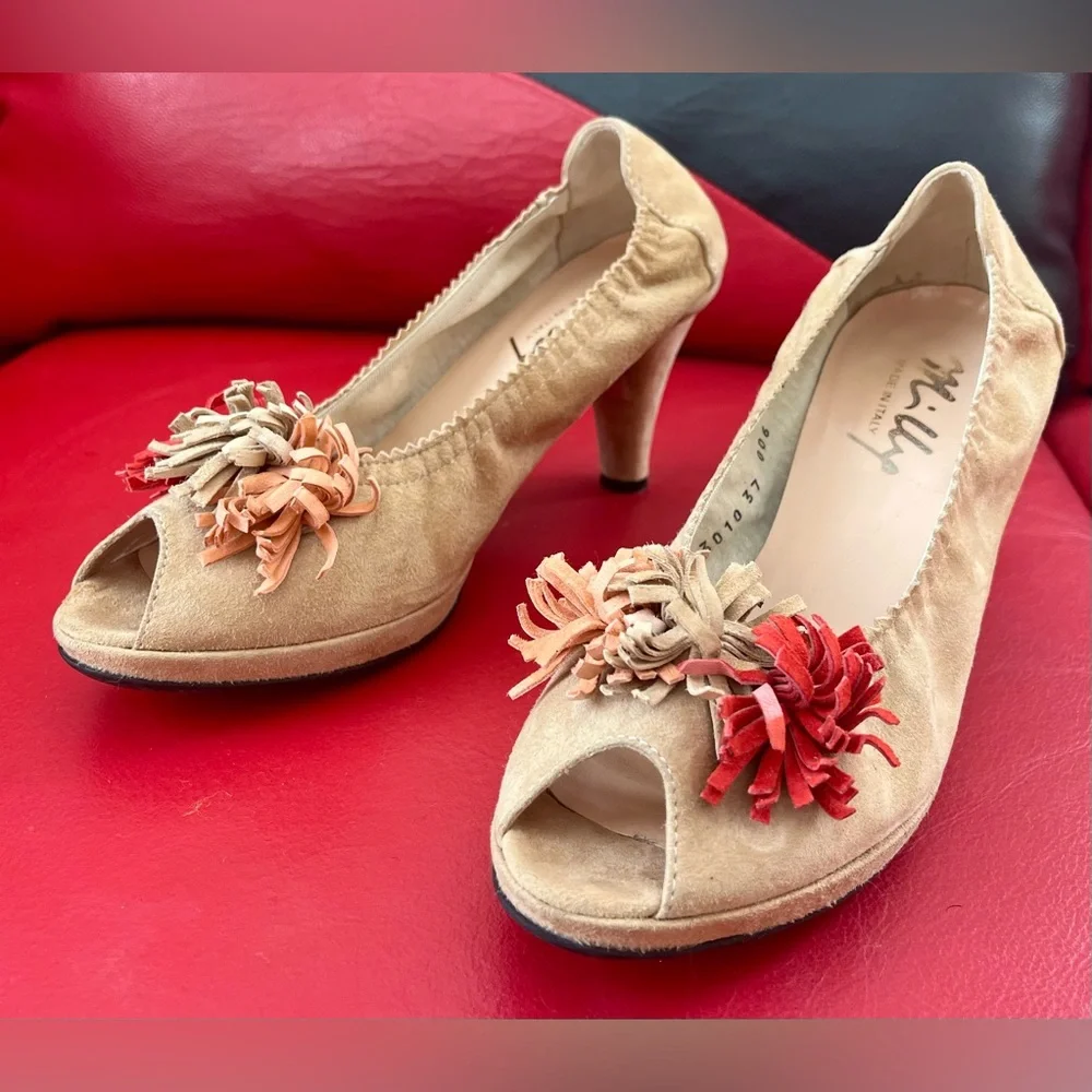 Milly Soft suede Sculptural Shape Pump Hand Made In Italy, Size 7 - Picture 1 of 9